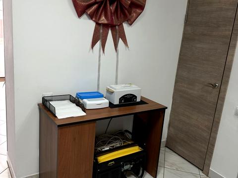 комерційна за адресою Повітряна вул., 58