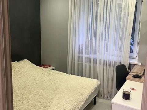квартира за адресою Кам'янецька вул., 126/3
