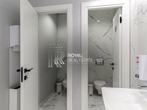 комерційна за адресою Антоновича вул. (Горького), 74