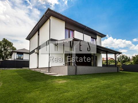 будинок за адресою Анни Ярославни вул.