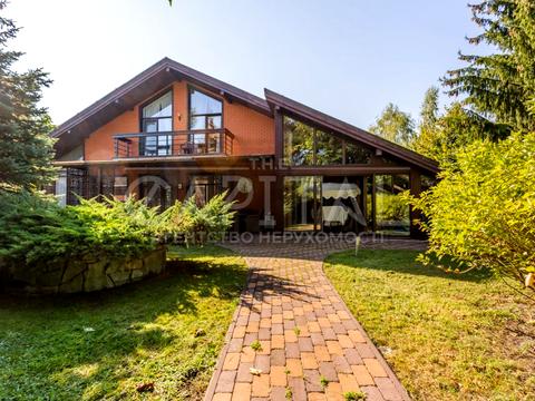 будинок за адресою Польова