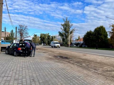 комерційна за адресою 129-ї Бригади Територіальної Оборони вул. (Купріна), 123К