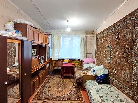 кімната за адресою Каштанова, 8
