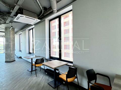 комерційна за адресою Берестейський просп. (Перемоги), 67