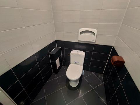 комерційна за адресою Незалежності просп., 92-З