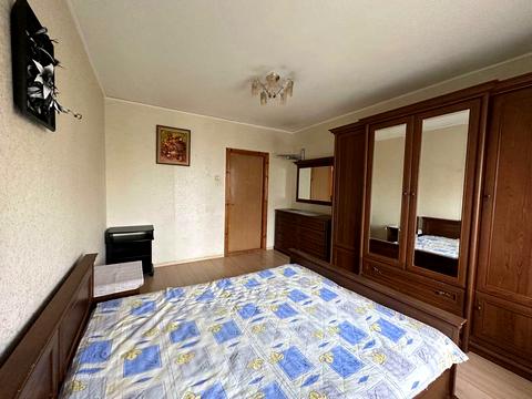 квартира по адресу Драгоманова ул., 8-Б