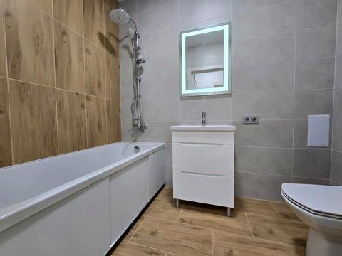 квартира за адресою Петра Маланюка вул., 1