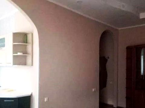 квартира за адресою Лаврська вул. (Січневого Повстання), 6