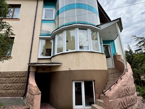 будинок за адресою Корабельна вул.