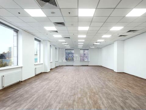 комерційна за адресою Жилянська вул., 75