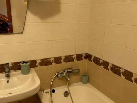 квартира за адресою Космонавтів вул., 58/2