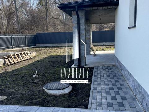 будинок за адресою Шкільний провулок, 1