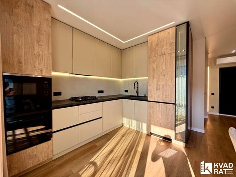 квартира по адресу Крайковского ул., 1