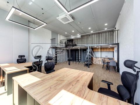 комерційна за адресою Берестейський пров. (Брест-Литовський), 11К3