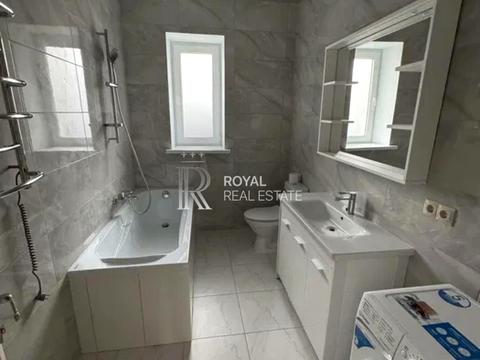 дом по адресу с. Осещина, південна