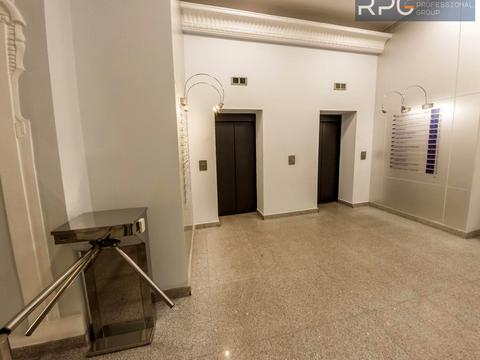 коммерческая по адресу Музейний пер., 4