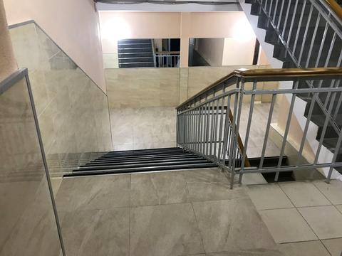 квартира за адресою Рея Бредбері вул., 6