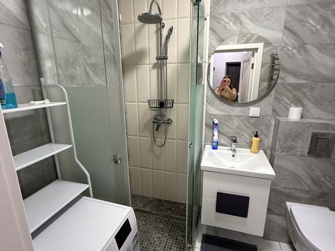 квартира по адресу Володимира Івасюка, 1