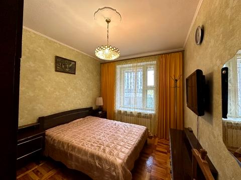 квартира за адресою Дмитра Яворницького просп. (Карла Маркса), 45-Б