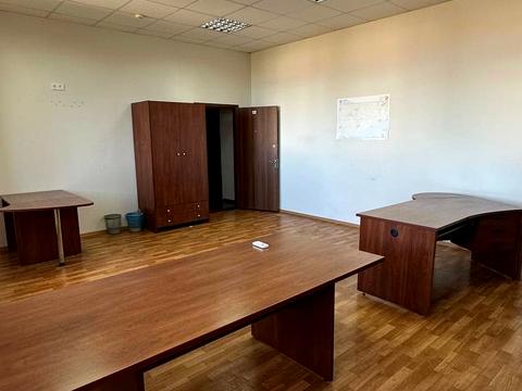 комерційна за адресою Лесі Українки просп. (Пушкіна), 8д