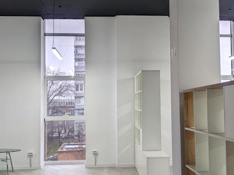 комерційна за адресою Проскурівського підпілля вул., 61