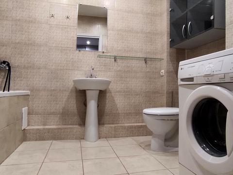 квартира по адресу Драгоманова ул., 2-Б