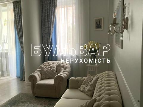 квартира по адресу Гвардейцев-Широнинцев ул., 33