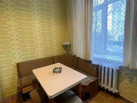 квартира за адресою Євгена Коновальця вул. (Щорса), 27