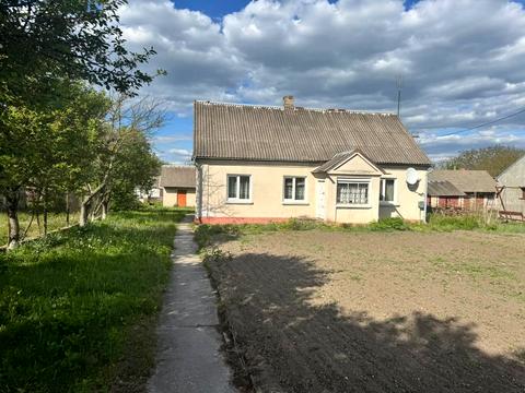 дом по адресу Молодіжна, 8