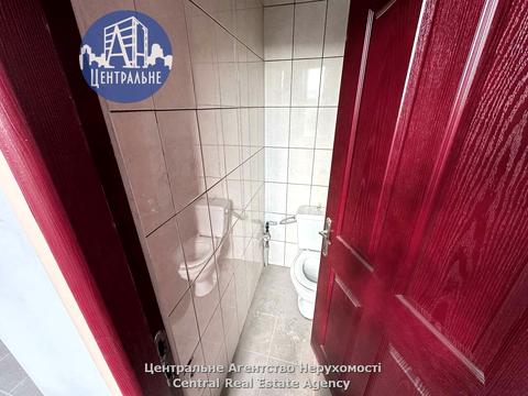 комерційна за адресою Ярослава Мудрого вул. (Моріса Тореза), 64б