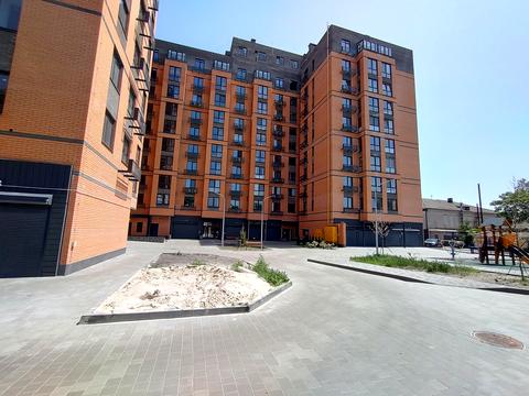квартира за адресою Євгена Чикаленка вул. (Аржанова), 1