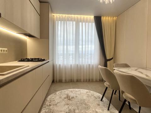 квартира по адресу Степана Бандеры ул., 56