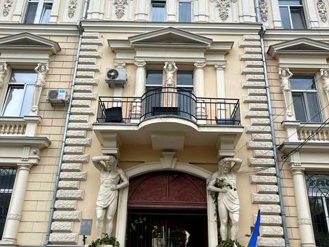 квартира по адресу Бунина ул. (Буніна), 8
