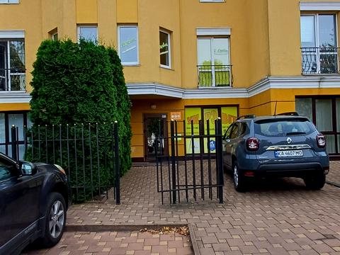 квартира за адресою Вишнева вул., 36