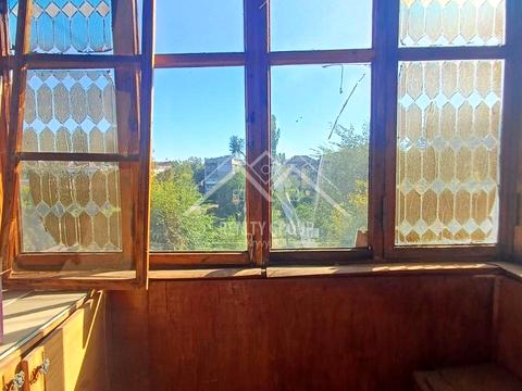 квартира за адресою проспект Металургів, 27