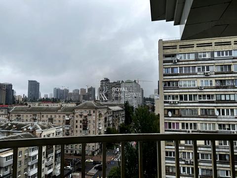 квартира за адресою Антоновича вул. (Горького), 131