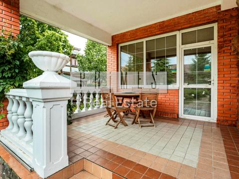 будинок за адресою Гідності вул. (Жертв Революції), 18