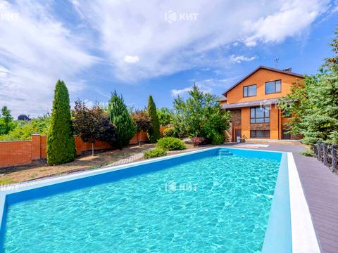 дом по адресу Шкільна