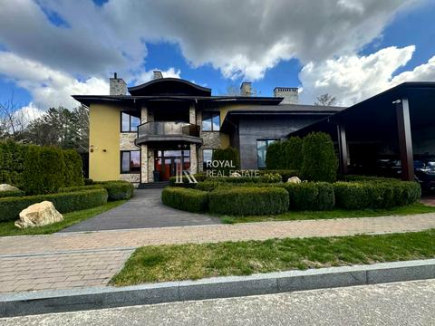 будинок за адресою Лісова вул.