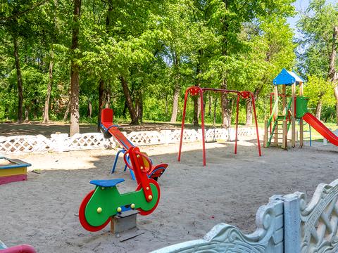 квартира за адресою Курсанта Єськова вул., 26