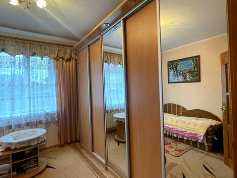 будинок за адресою Вишнева вул.