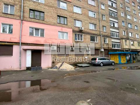 комерційна за адресою Новодарницька вул., 27