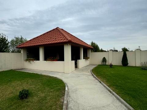будинок за адресою с. Баранинці, Центральна