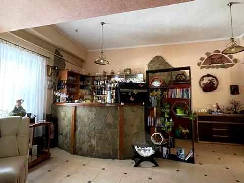 комерційна за адресою Городоцька вул., 207