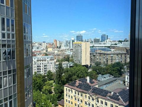 коммерческая по адресу Антоновича ул. (Горького), 74-78