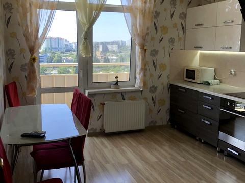 квартира за адресою Середня вул., 24
