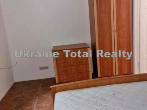 квартира за адресою Набережно-Хрещатицька вул., 7-Б