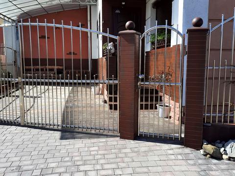 дом по адресу Яблунева, 5