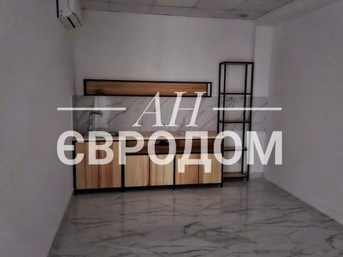 коммерческая по адресу Отакара Яроша ул., 18а