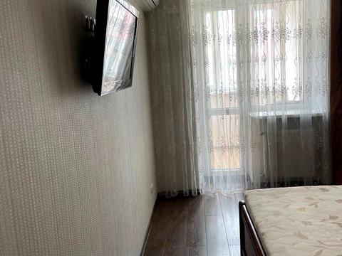 квартира за адресою Зодчих вул., 4